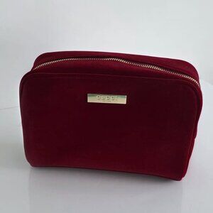 GUCCI COSMETIC /CLUTCH VELVET BAG -NWOT!